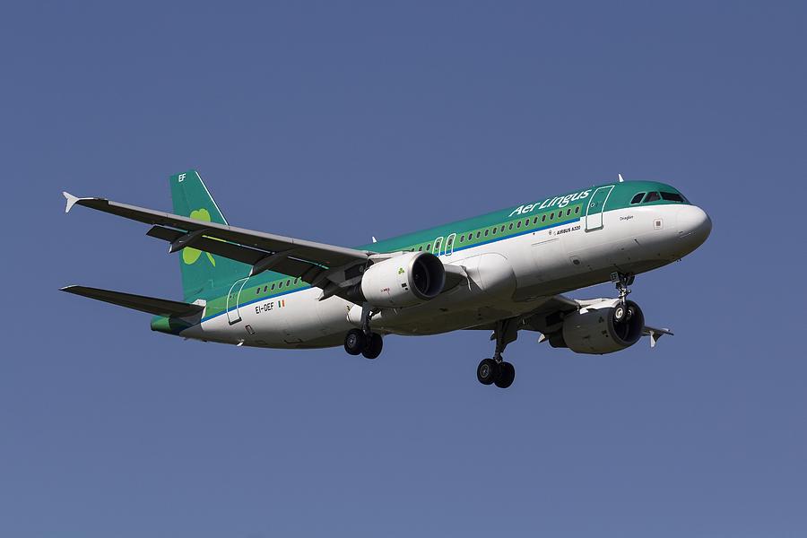 Aer Lingus Airbus A320-214               X6 Photograph