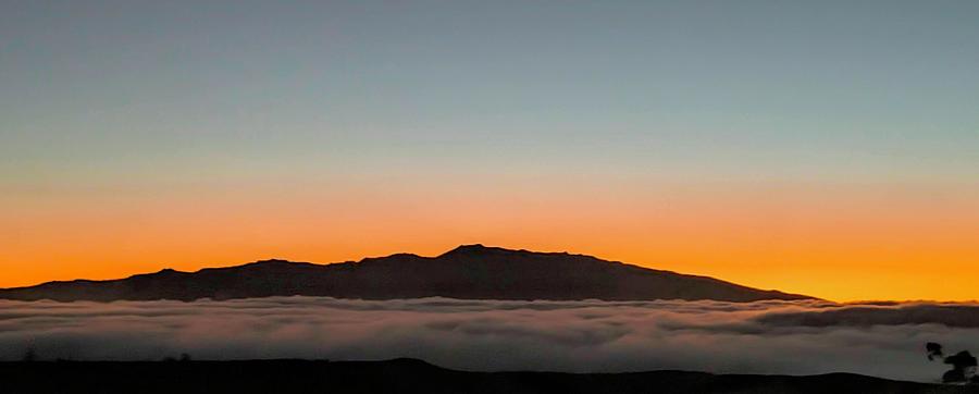 Afterglow Above the Clouds From Mauna Kea Photograph by Lori Seaman
