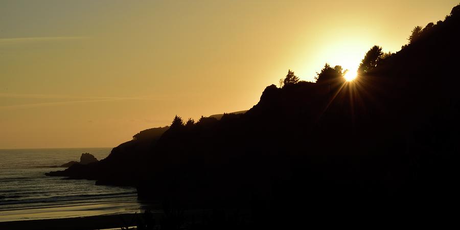 Agate Beach Sunset Photograph by Jerry Sodorff