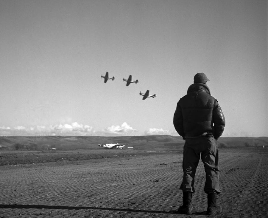 Airman Viewing Fighter Planes From The Ground - Tuskegee Airmen - WW2 1945 Photograph by War Is Hell Store