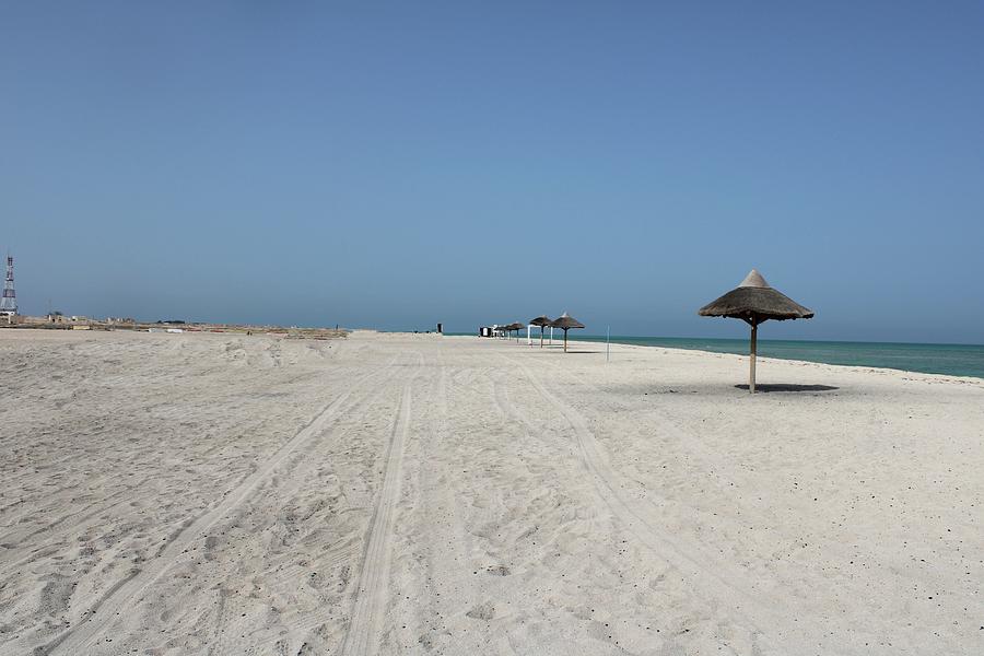 Al Ghariyah Beach Qatar Photograph by Raymond Findlay