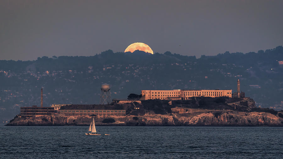 Alcatraz Moonrise Photograph by Laura Macky