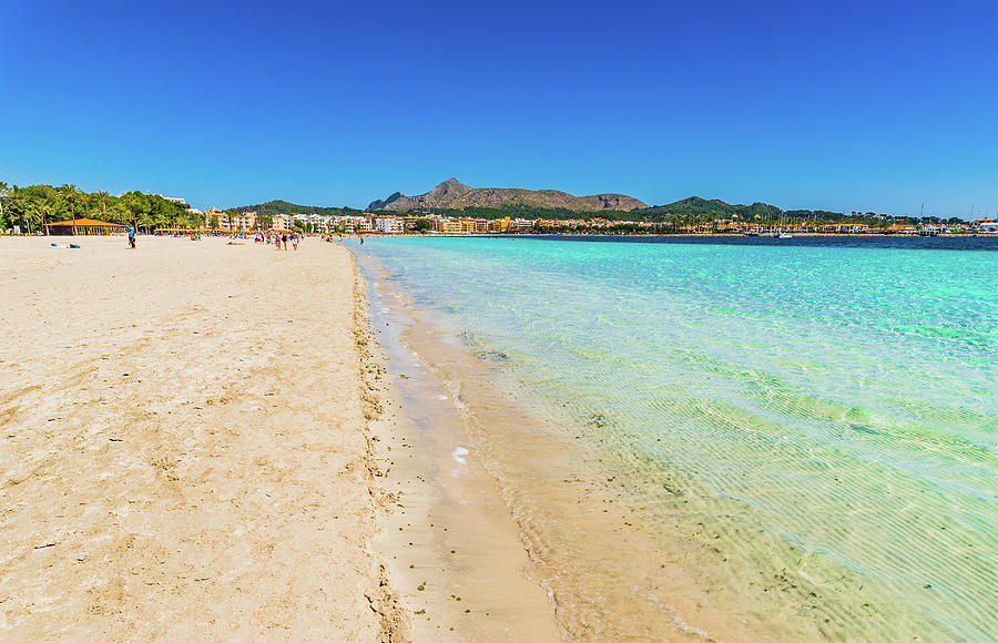 Alcudia with clear turquoise sea water, Mallorca Spain, Balearic ...