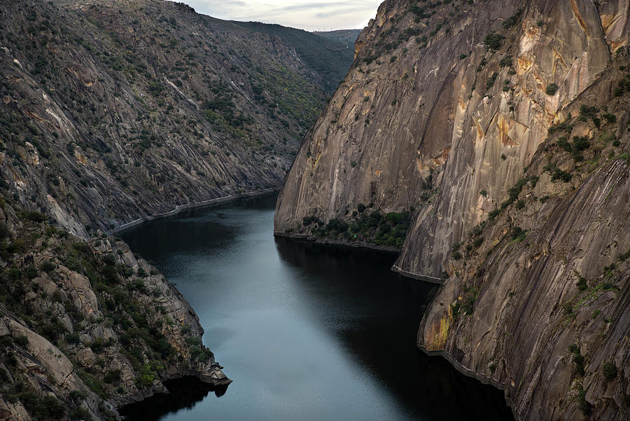 Aldeadavila Dam on the Duero River #9 Photograph by RicardMN ...