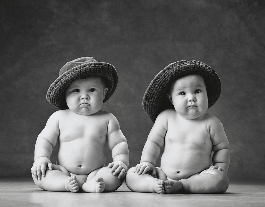 Black And White Photograph - Alexandra and Myles by Anne Geddes