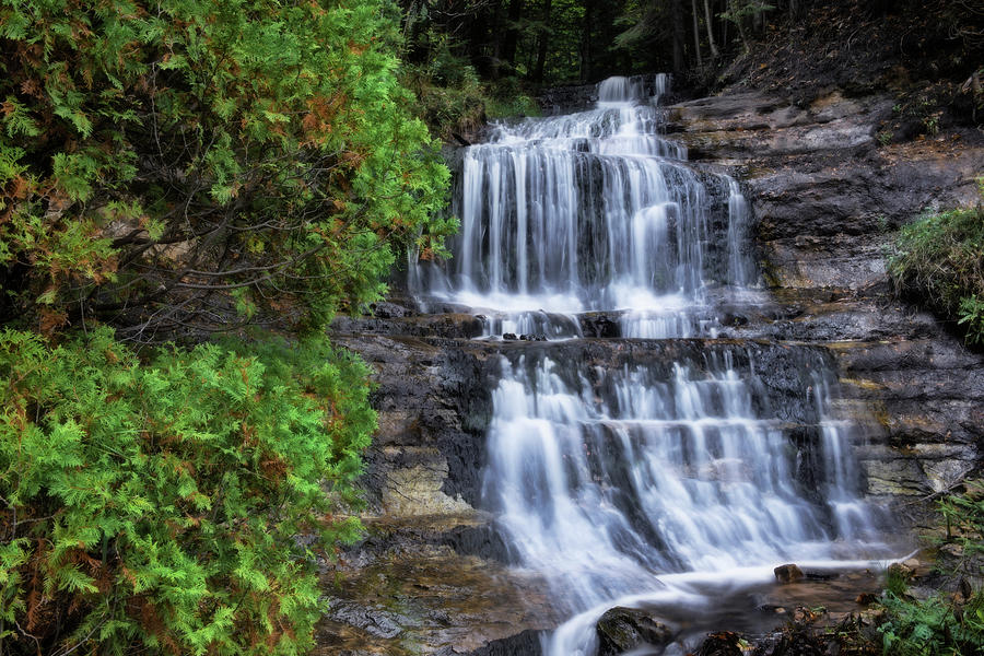 Alger Falls in Michigan's Upper Peninsula. Photograph by Larry Geddis ...