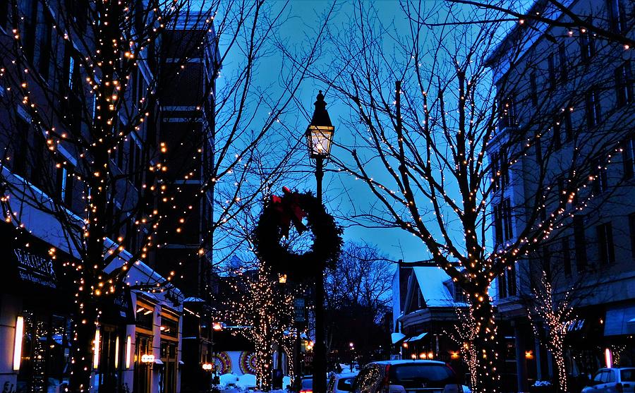 - All ready for Christmas - Portsmouth NH Photograph by THERESA Nye