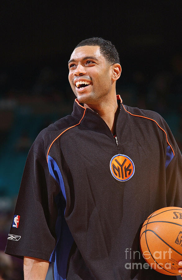 Allan Houston Photograph by Terrence Vaccaro
