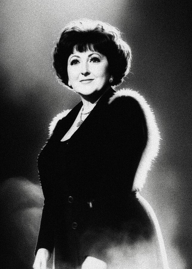 Alma Cogan, Music Star Photograph