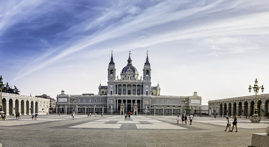 Almudena Cathedral, Madrid, Spain Photograph by Apomares