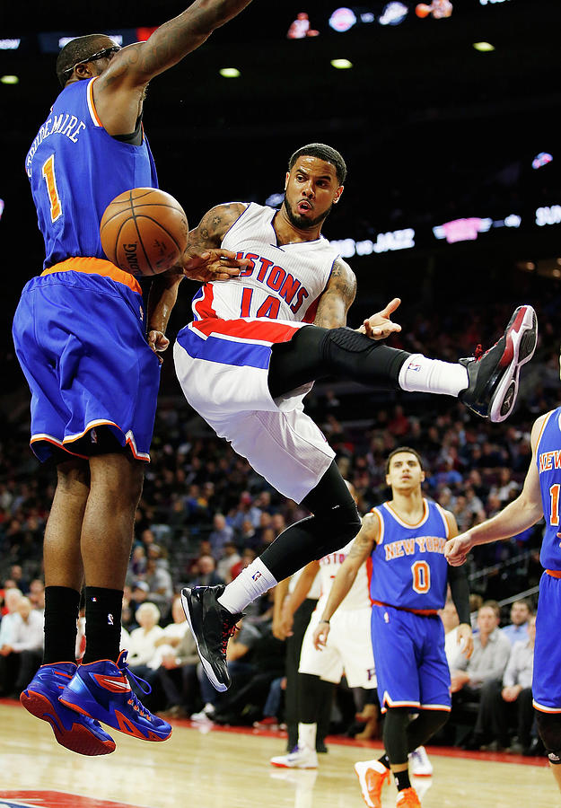 Amare Stoudemire and D.j. Augustin Photograph by Gregory Shamus