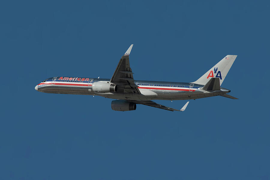American Airlines Boeing 757 takeoff at Los Angeles Photograph by Erik Simonsen