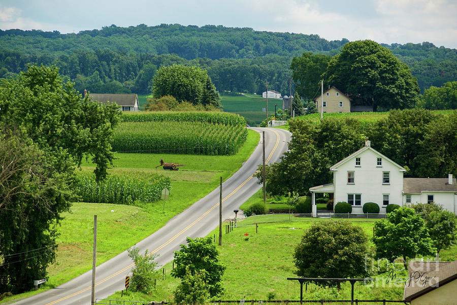 Amish Country Farmland Photograph