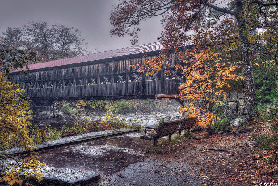 An Albany Covered Bridge Autumn Photograph by Richard Bean
