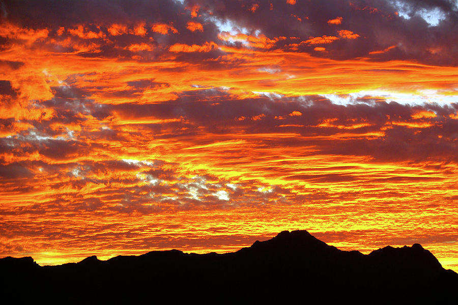 Sunset Photograph - AN ARIZONA SUNSET, September 20th, 2023 by Douglas Taylor