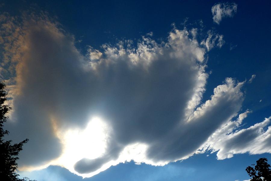 An Intriguing Cloud Photograph by Will Borden
