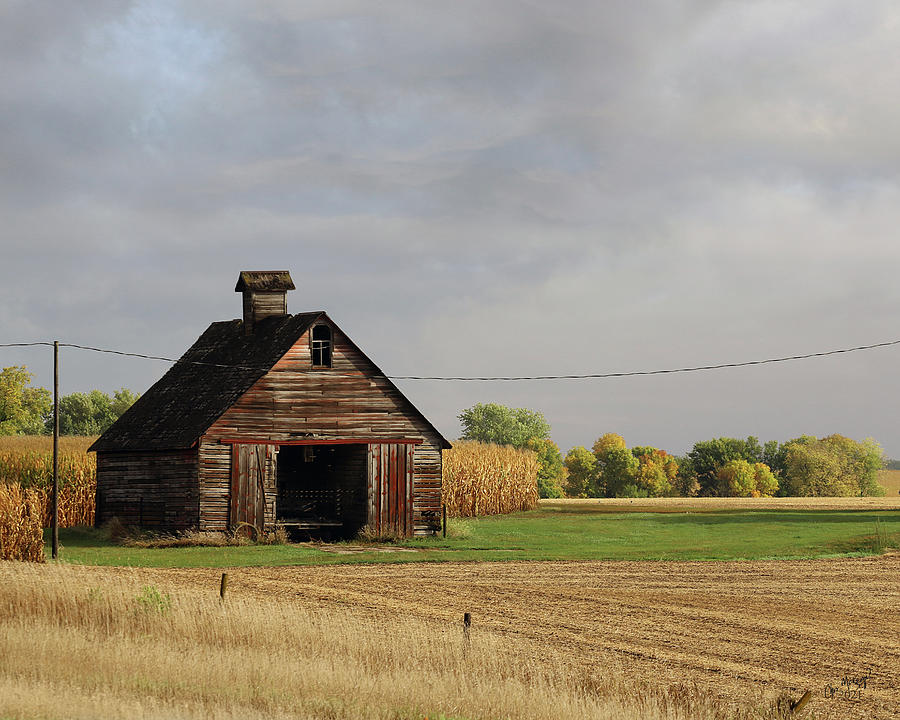 An Iowa Barn Photograph by Christopher McKenzie