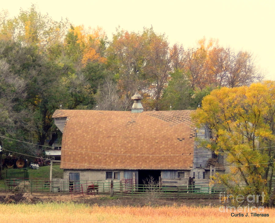 An Old Barn Photograph