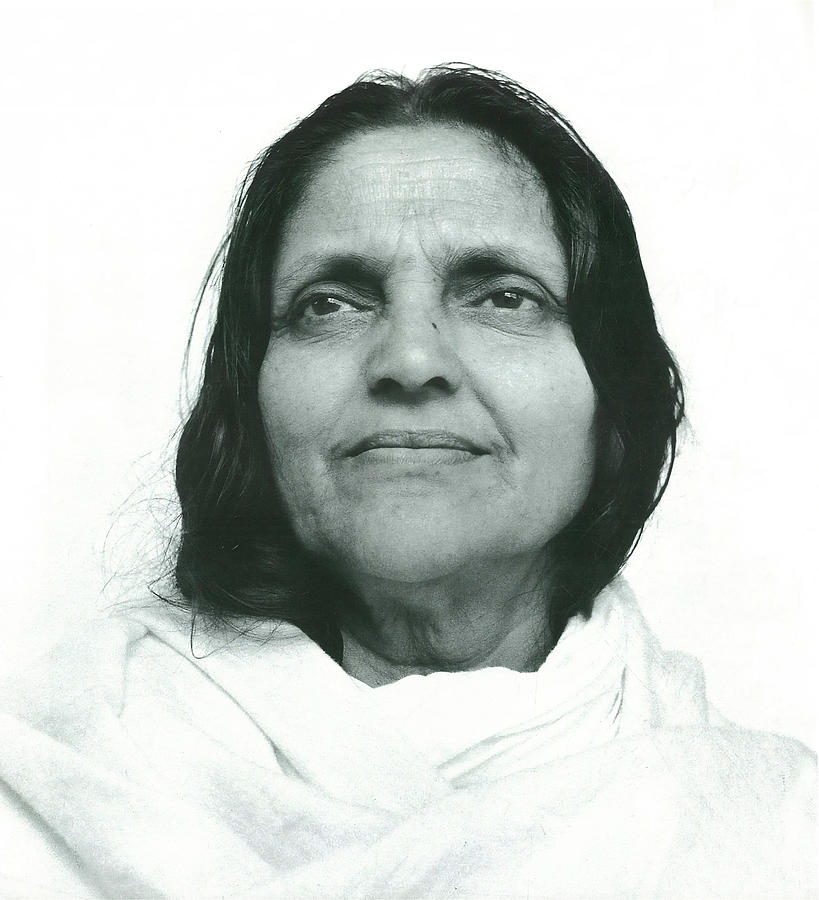 Anandamayi Ma - Face Photograph by attributed to Richard Lannoy