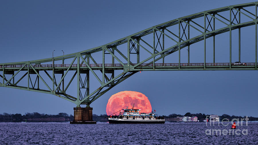 Anglers Moonrise Photograph by Sean Mills