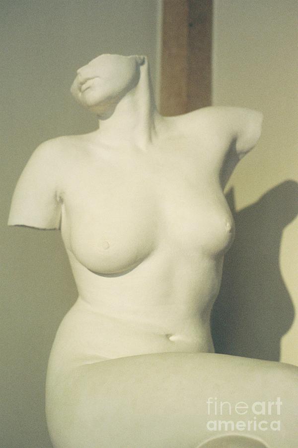 Nude Photograph - Anima by Johanna Zettler