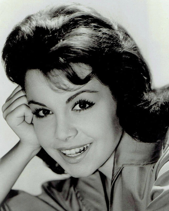 Annette Funicello, Wonderful World of Disney, 1962 Photograph by ...