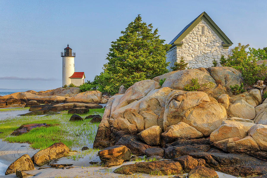Annisquam Lighthouse with Oil House Photograph by Juergen Roth