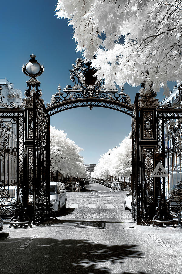 Another Look - Between the gates Photograph by Philippe HUGONNARD