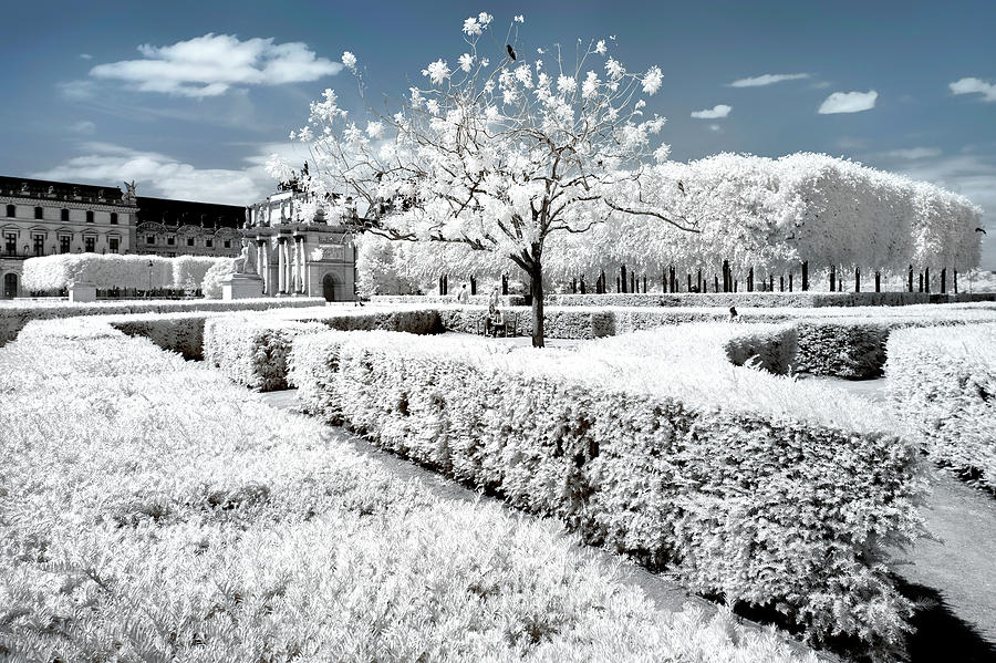 Another Look - White Maze Photograph by Philippe HUGONNARD
