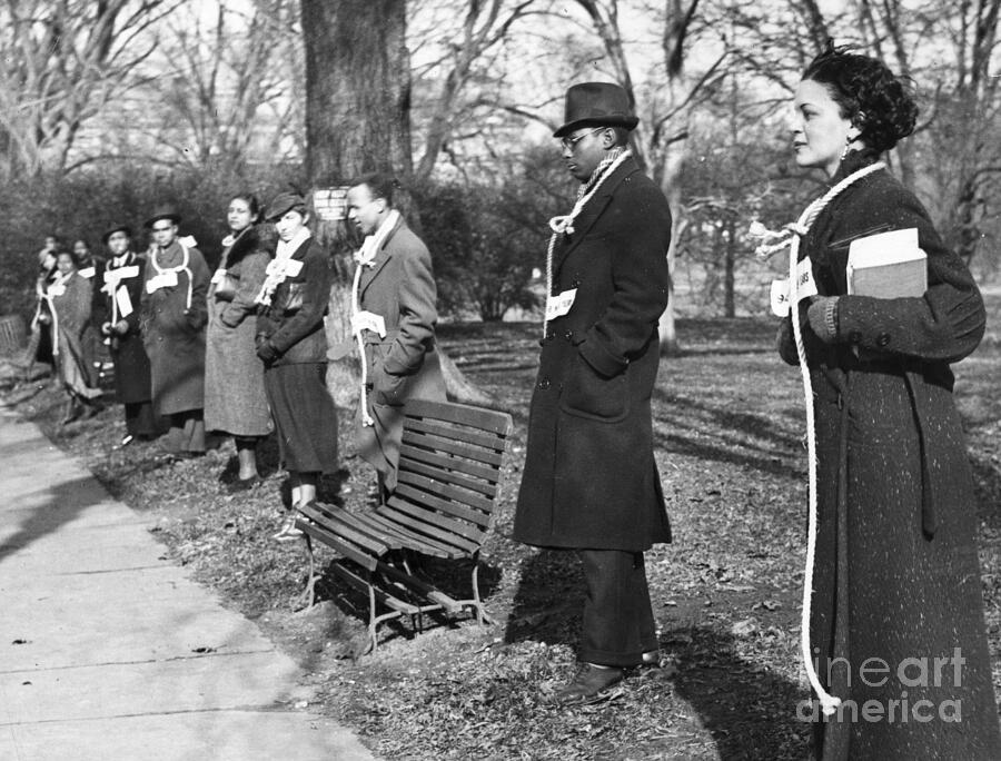 Anti-lynching Protest, 1934 Photograph by Granger - Fine Art America