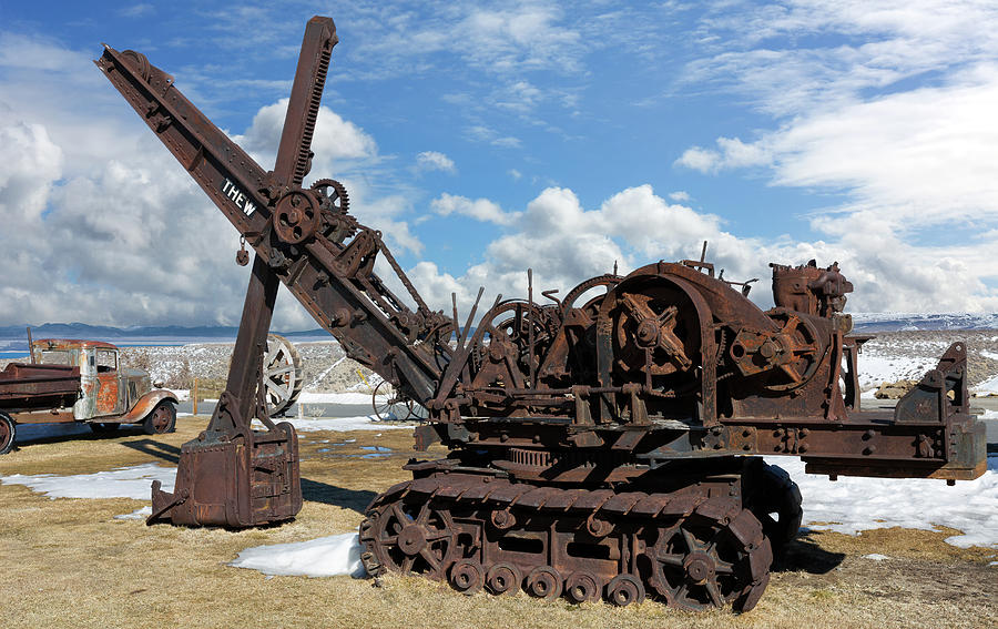 Antique Thew Power Shovel  Photograph by Kathleen Bishop