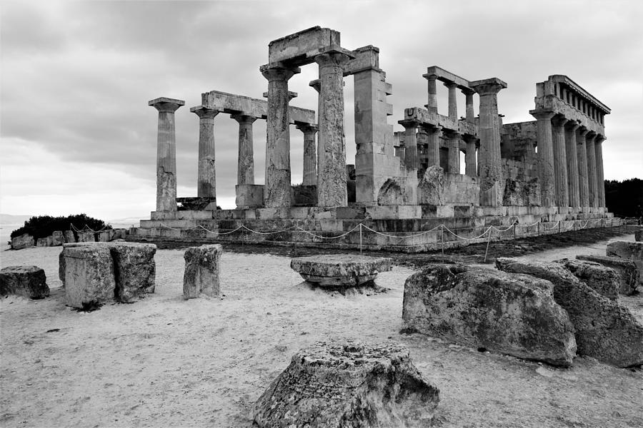 Aphaia Temple, Aegina island, Greece, 500-490 BC Photograph by Nico ...