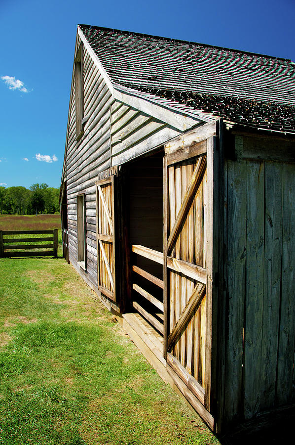 Appomattox Barn Photograph by Tara Krauss