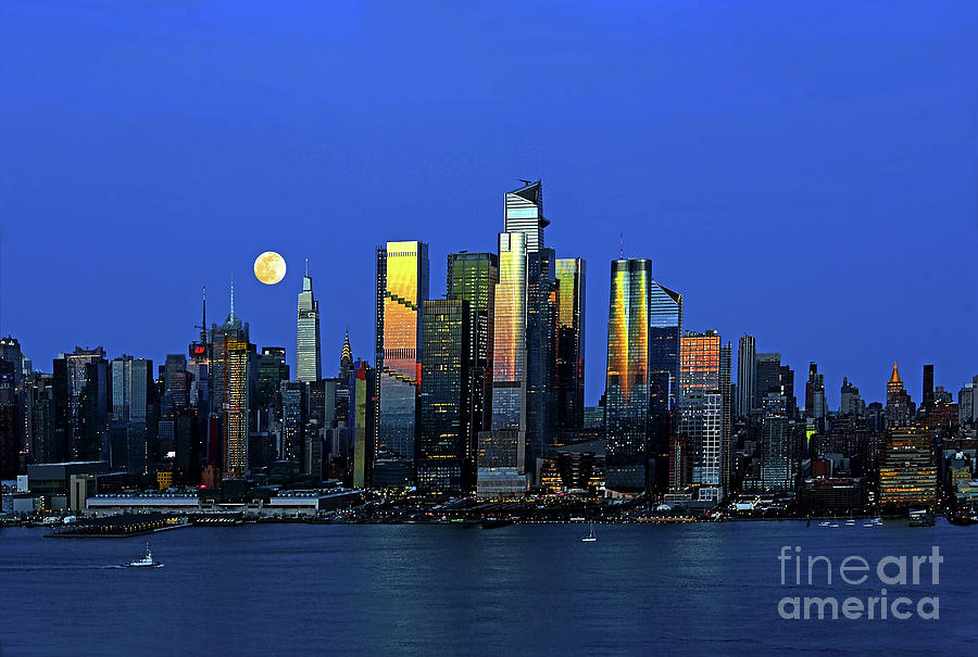 April Pink Moonrise over NYC Photograph by Regina Geoghan Fine Art