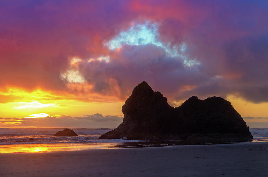 Arcadia Beach Oregon Sunset Photograph By Carolyn Derstine Fine Art