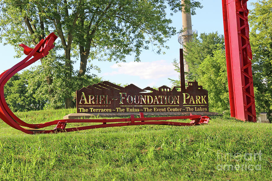 Ariel Foundation Park 1573 Photograph by Jack Schultz - Fine Art America