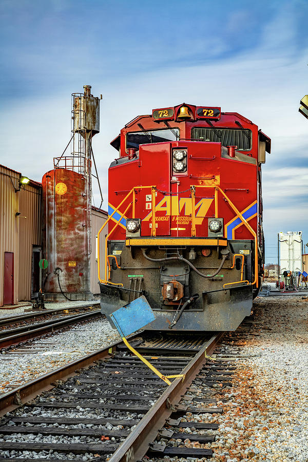 Arkansas And Missouri Railroad Train On The Tracks - Springdale Arkansas Photograph by Gregory Ballos