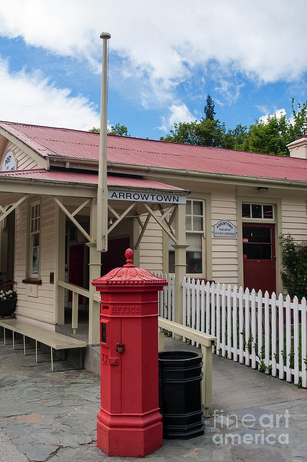 Arrowtown Post Office Photograph by Bob Phillips