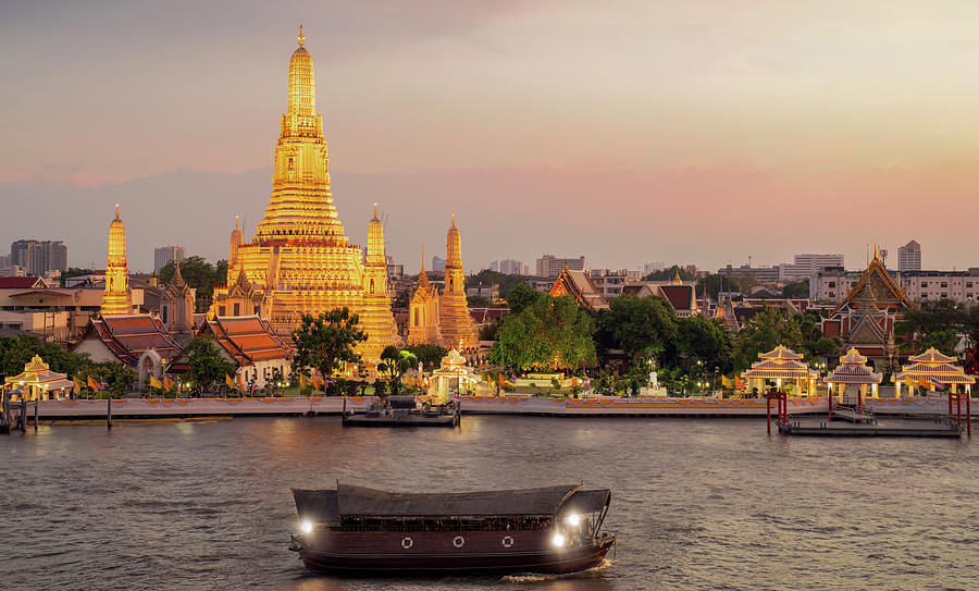 Arun temple in Bangkok city of Thailand Photograph by Anek Suwannaphoom ...