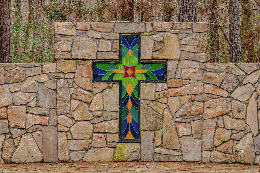 At The Cross Photograph by Linda Unger