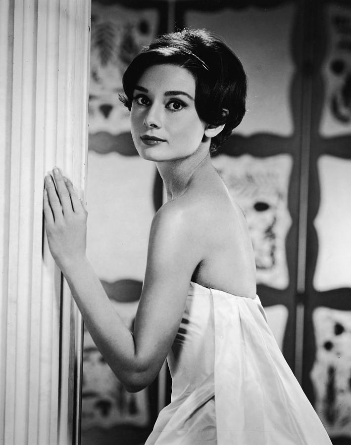 Audrey Hepburn American Actress Model Vintage Digital Art By Myronchuk Lidia 1717