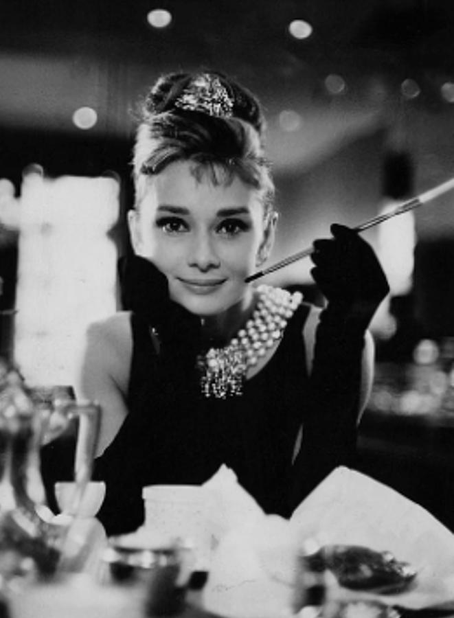 Audrey Hepburn Photograph - Audrey Hepburn Holly by Daniel Zwicke