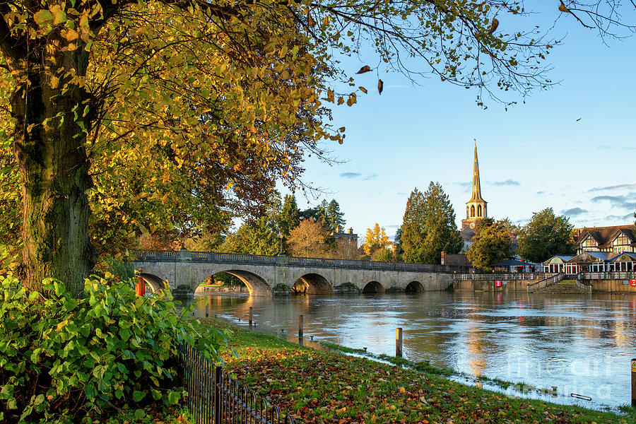 Fall Photograph - Autumn in Wallingford Oxfordshire by Tim Gainey
