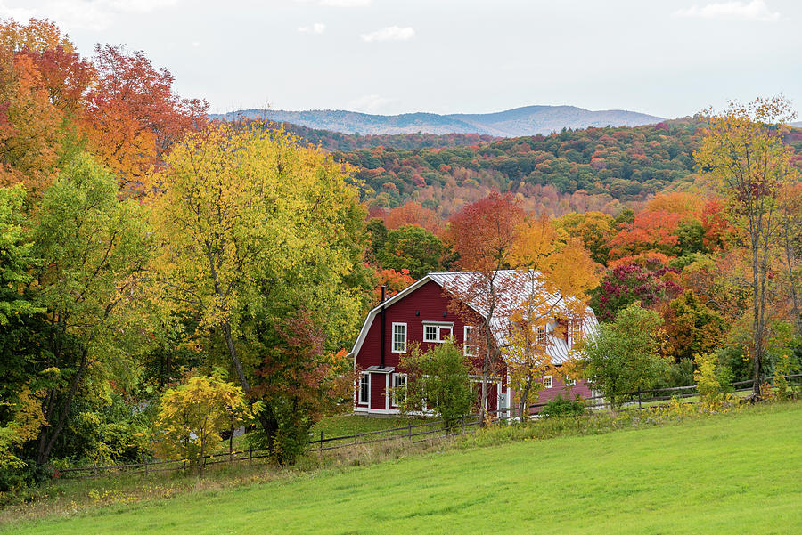 Autumn view from Cloudland Road, Woodstock, Vermont Photograph by Jatin ...