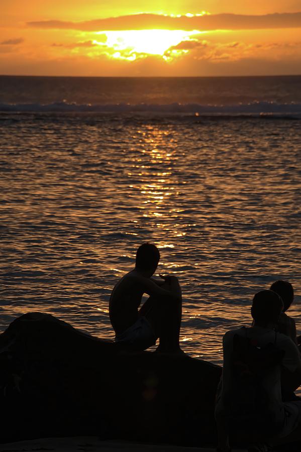 Awaiting Sunfall Haena Beach Kauai Photograph by Heidi Fickinger