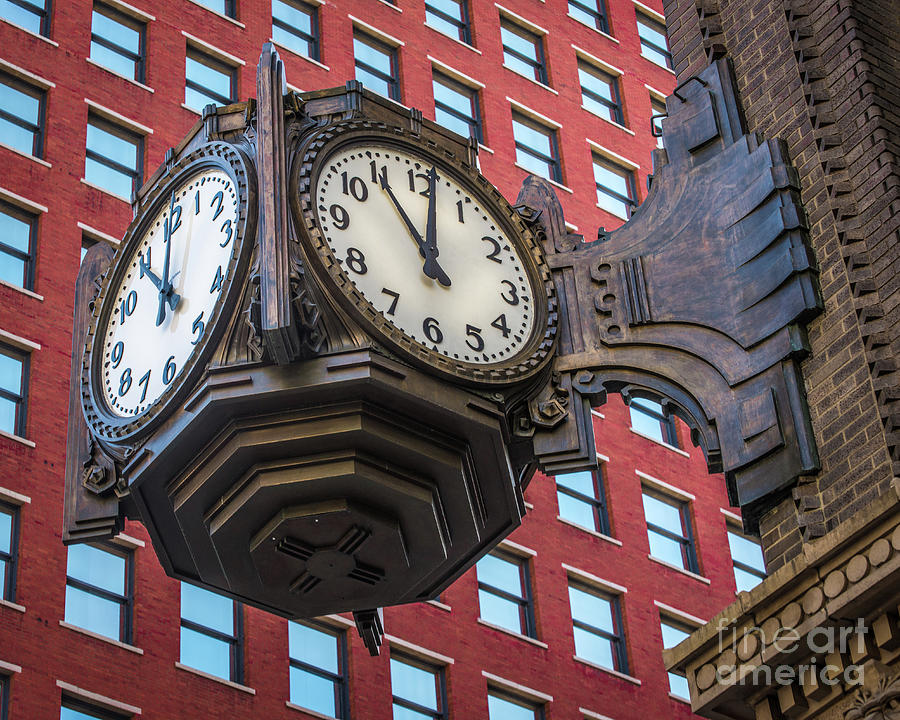 Ayres Clock - Downtown Indianapolis - Indiana Photograph by Gary Whitton