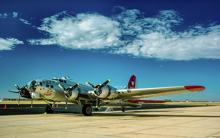 B 17 Photograph by Don Risi - Fine Art America