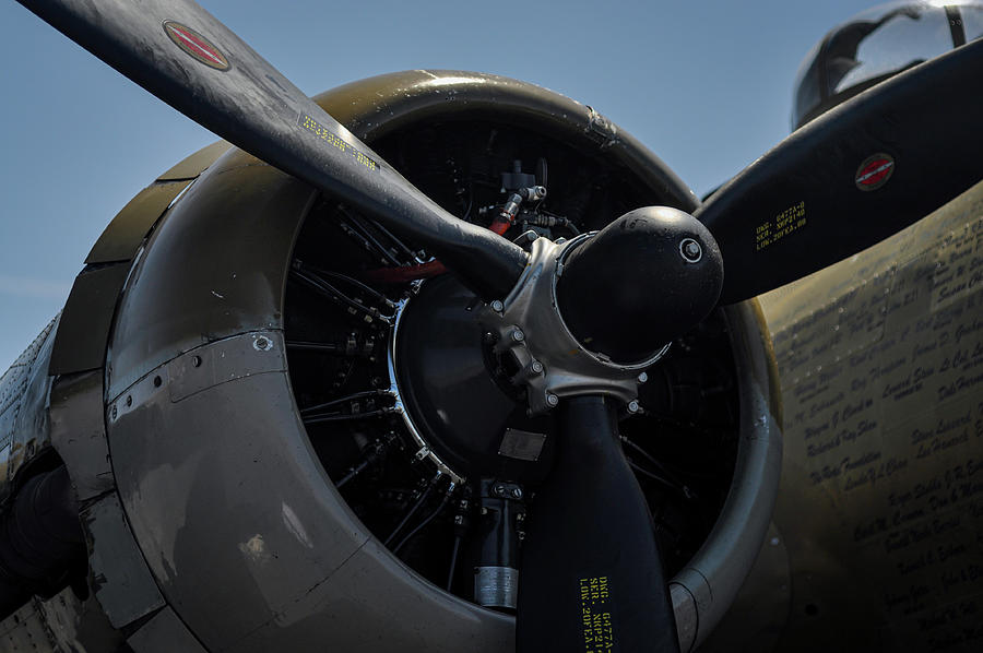 B-17 Propeller Photograph By Blue Babbitt - Fine Art America