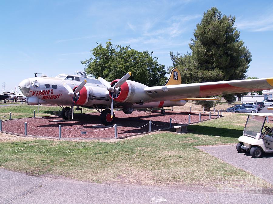 B 17g Flying Fortress Photograph By Arthur Houston Sr