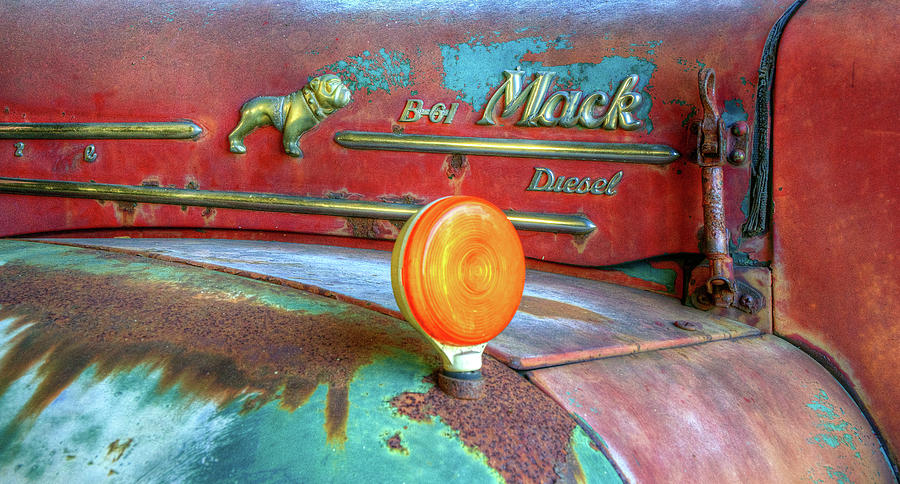 B61 Mack Truck Photograph by Jerry Gammon
